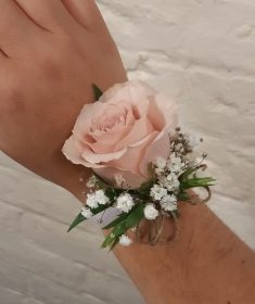 Corsages & Wristlets