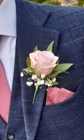 Gents Buttonholes