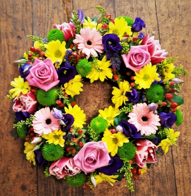 Vibrant Wreath